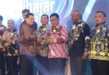 Aminullah Usman, Wali Kota Terbaik Se-Sumatera Versi Kemendikbud RI