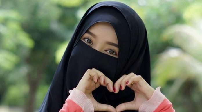 Bupati Kepada PNS: Kalau Sudah Pakai Cadar ya Janganlah Selfie…